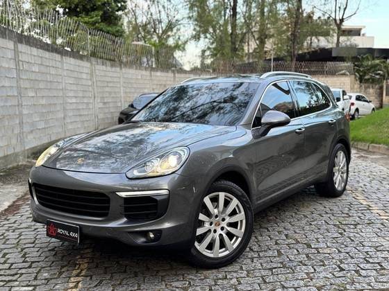 PORSCHE CAYENNE 2016