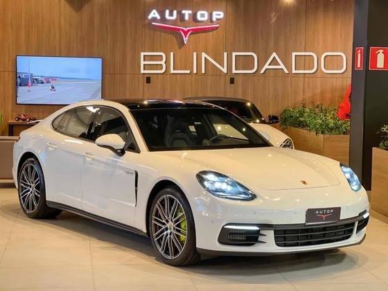 PORSCHE PANAMERA 2020