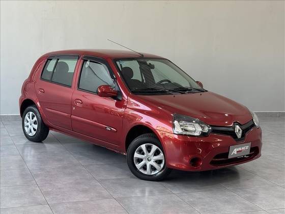 RENAULT CLIO 2016