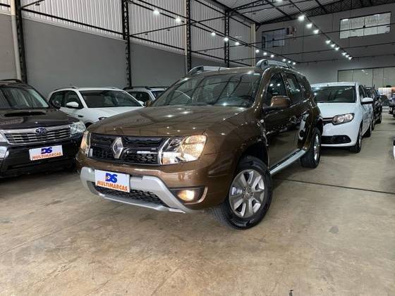 RENAULT DUSTER 2016