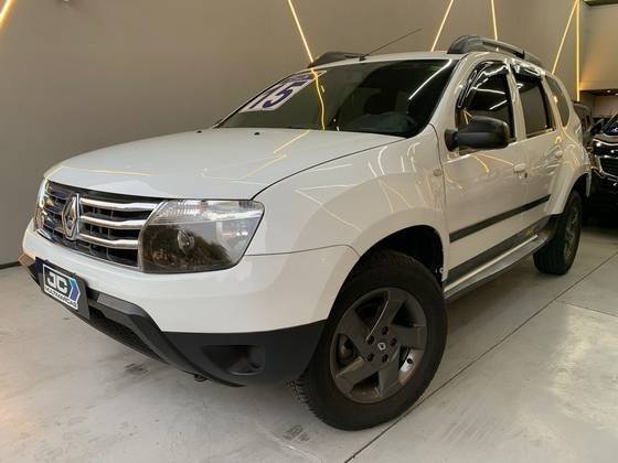 RENAULT DUSTER 2015