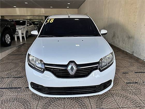 RENAULT LOGAN 2018