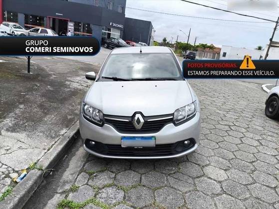 RENAULT LOGAN 2015