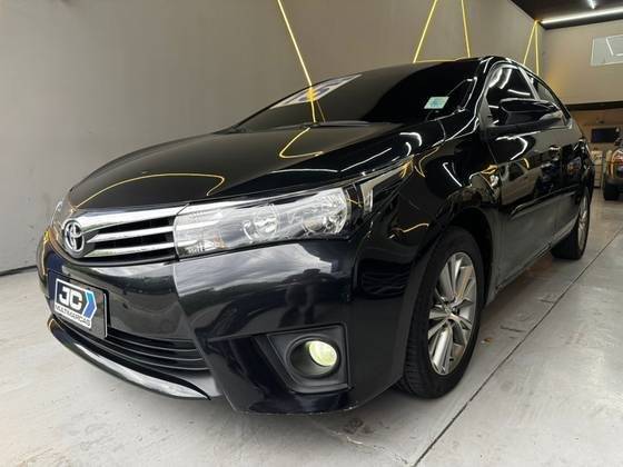TOYOTA COROLLA 2015