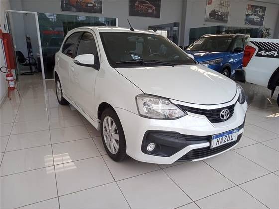 TOYOTA ETIOS 2018