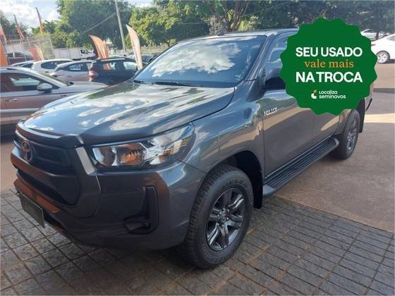 TOYOTA HILUX 2022