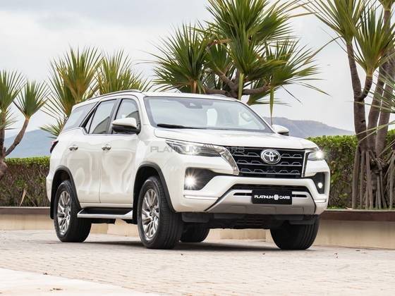 TOYOTA HILUX SW4 2022