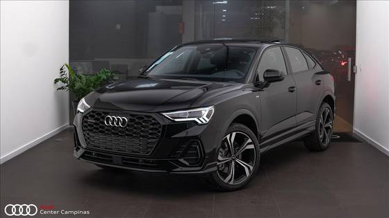 AUDI Q3 2025