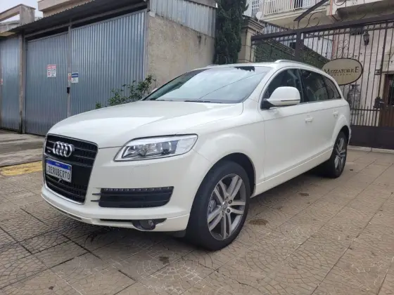 AUDI Q7 2009