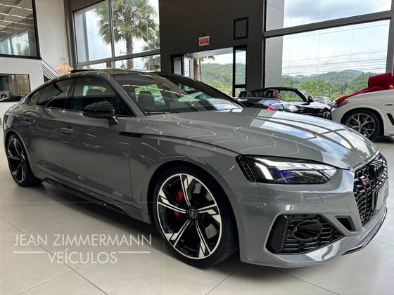 AUDI RS5 2023