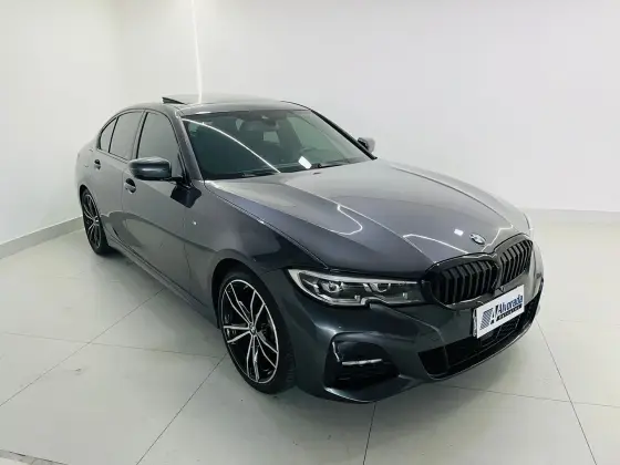 BMW 320i 2021