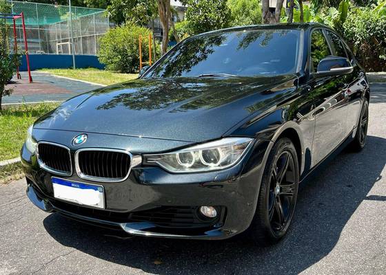 BMW 320i 2015