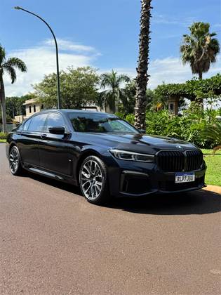BMW 745Le 2022