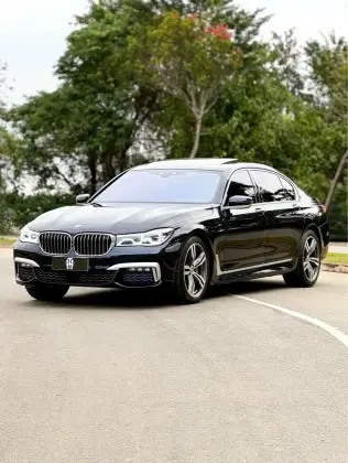BMW 750Li 2017