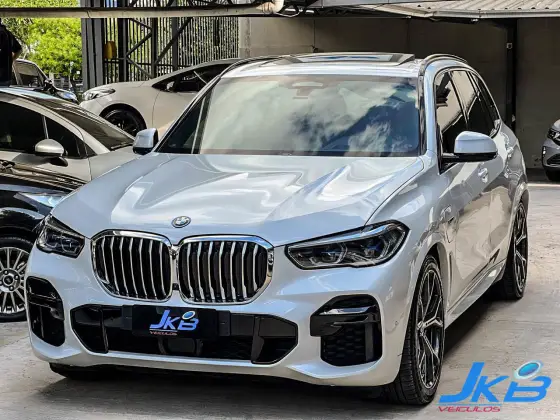 BMW X5 2023