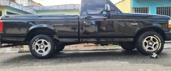 FORD F-1000 1998