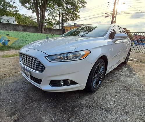 FORD FUSION 2015