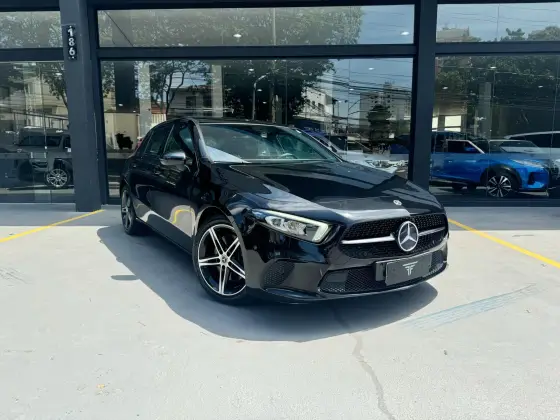 MERCEDES-BENZ A 250 2020