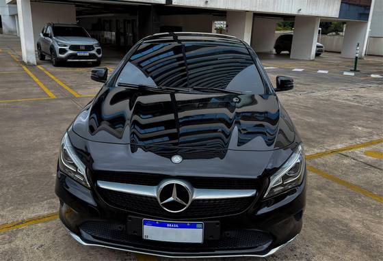 MERCEDES-BENZ CLA 200 2017