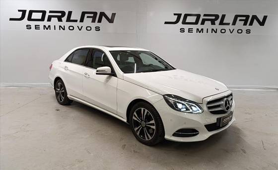 MERCEDES-BENZ E 250 2016