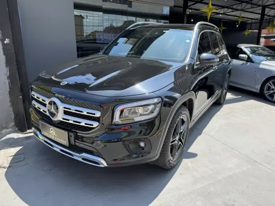 MERCEDES-BENZ GLB 200 2022