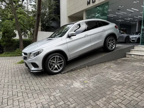 MERCEDES-BENZ GLE 400 2017