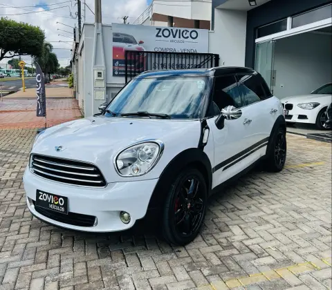 MINI COUNTRYMAN 2011
