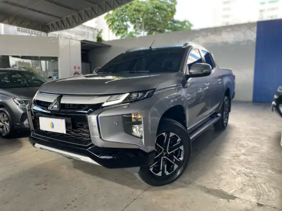 MITSUBISHI L200 TRITON 2023