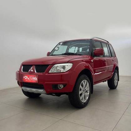 MITSUBISHI PAJERO TR4 2012