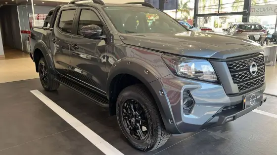 NISSAN FRONTIER 2025