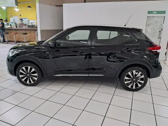 NISSAN KICKS 2021