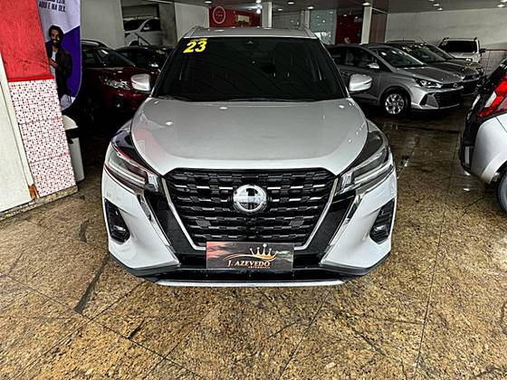 NISSAN KICKS 2023