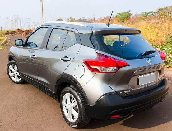 NISSAN KICKS 2020