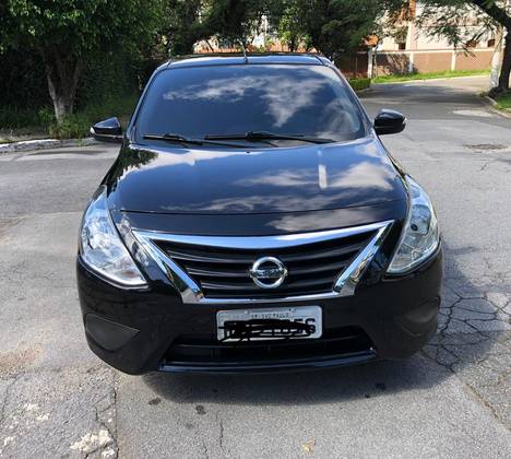NISSAN VERSA 2020