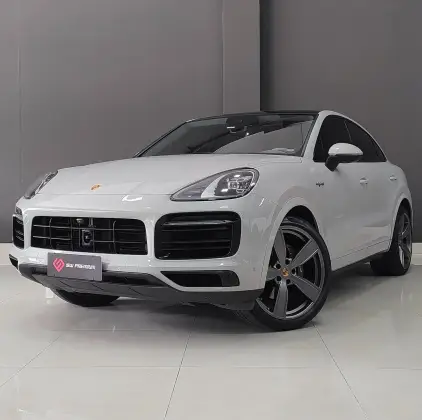 PORSCHE CAYENNE 2023