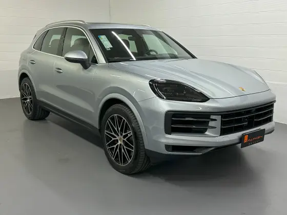 PORSCHE CAYENNE 2024