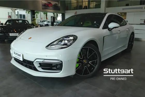 PORSCHE PANAMERA 2023