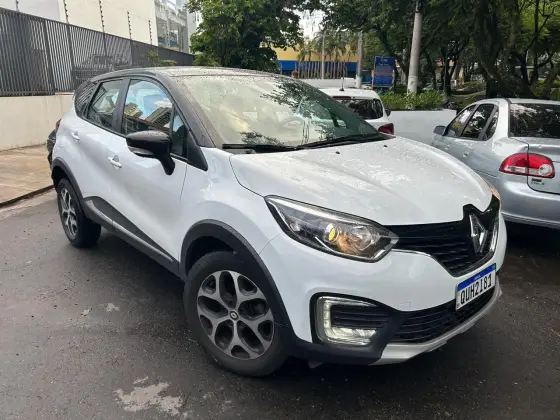RENAULT CAPTUR 2019