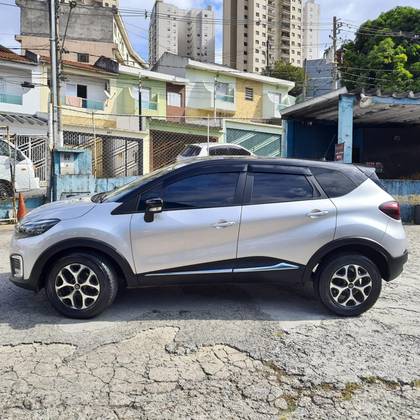RENAULT CAPTUR 2021
