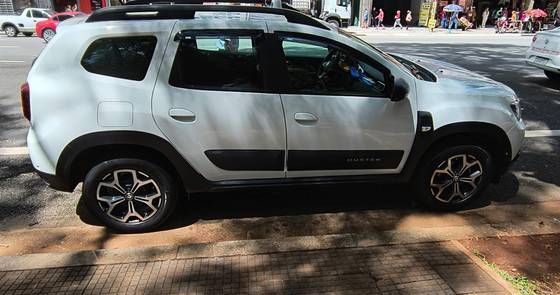 RENAULT DUSTER 2023