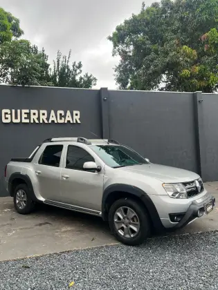 RENAULT DUSTER OROCH 2020