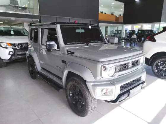 SUZUKI JIMNY 2025
