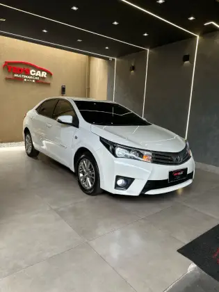 TOYOTA COROLLA 2015