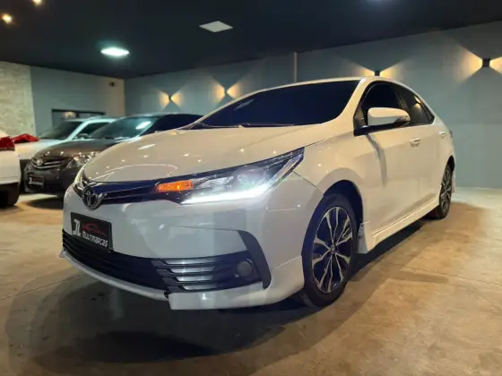 TOYOTA COROLLA 2018