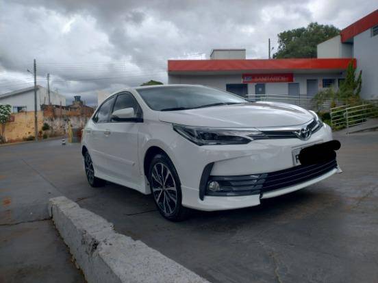 TOYOTA COROLLA 2018