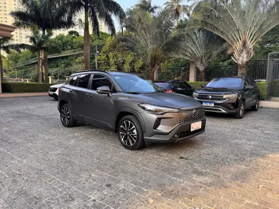 TOYOTA COROLLA CROSS 2025