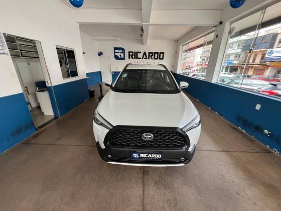TOYOTA COROLLA CROSS 2022