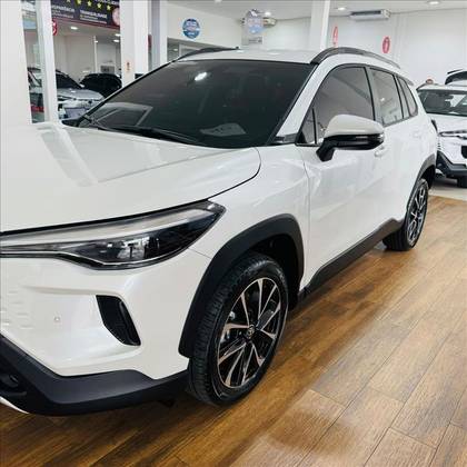 TOYOTA COROLLA CROSS 2026