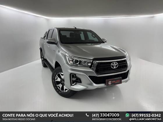 TOYOTA HILUX 2019
