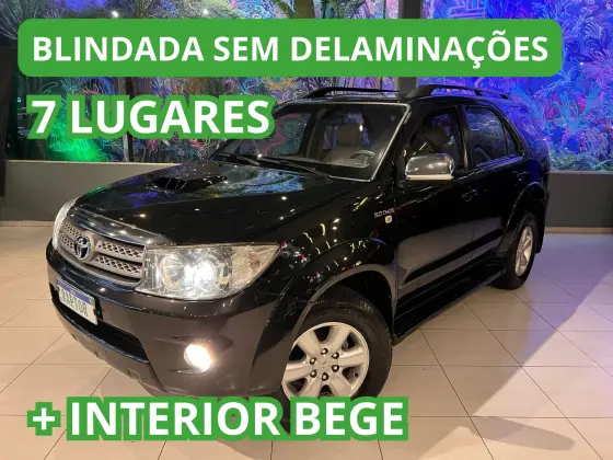 TOYOTA HILUX SW4 2010